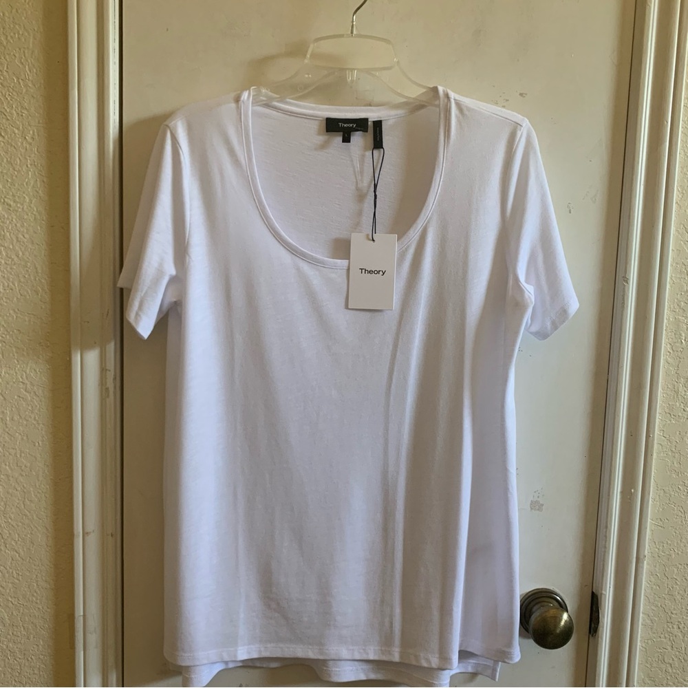 Theory Classic White Short Sleeve Top